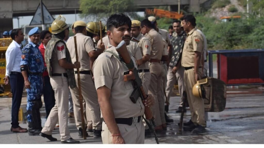 Lokayukta Searches Jabalpur Home of Commercial Tax Officer in Disproportionate Assets Case