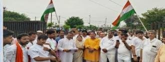 Singrauli Congress submitted memorandum to collector over attack on state chief Jitu Patwari