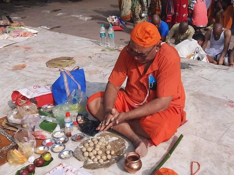 Pitru Paksha special: Vindhya’s unique ancestor rites, with saffron clothes worn on the Gaya Ji pilgrimage