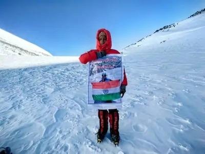 मध्यप्रदेश के मैहर की बेटी अंजना सिंह ने रचा इतिहास।