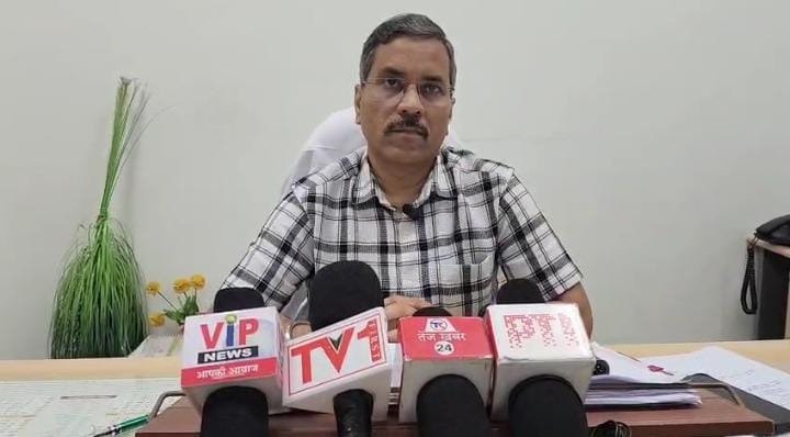 Akshay Srivastava, Superintendent, Super Speciality Hospital Rewa